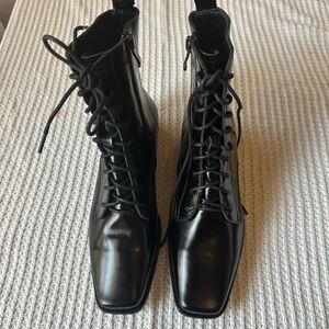 toteme boots